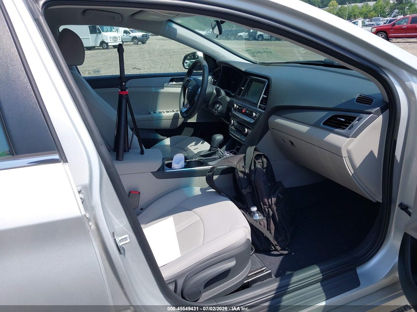 2019 HYUNDAI SONATA ECO — Photo 5