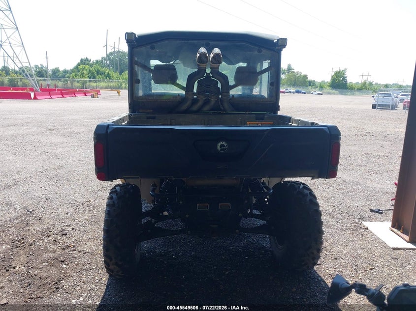 2025 CAN-AM DEFENDER auction photo 6