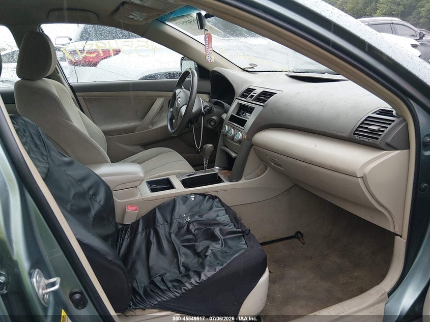 2009 TOYOTA CAMRY auction photo 5