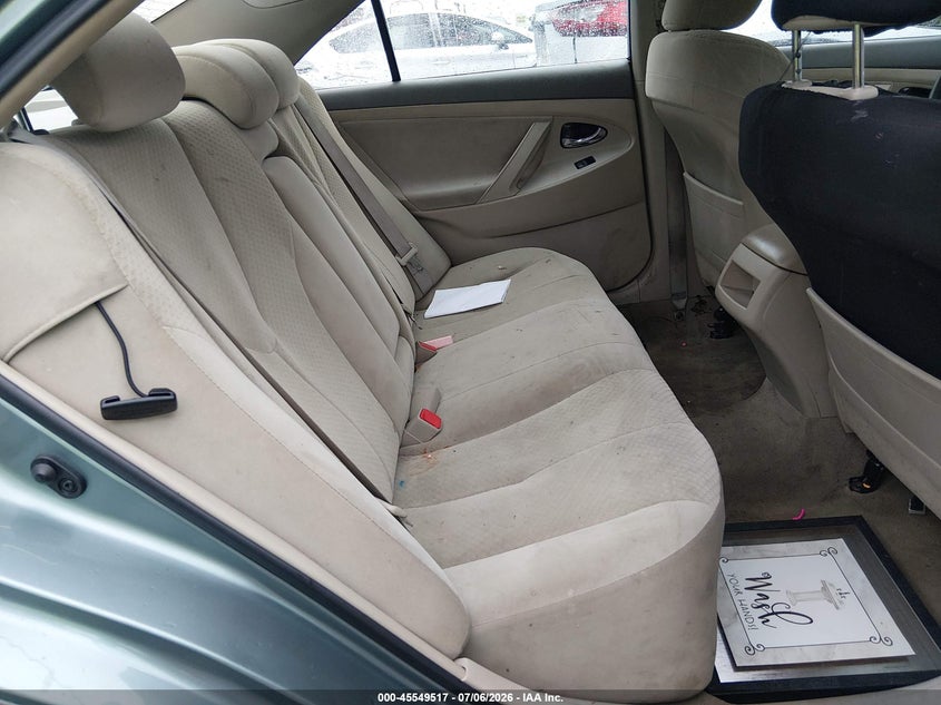 2009 TOYOTA CAMRY auction photo 8