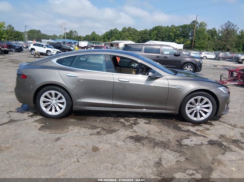 2016 Tesla Model S 60/70/75/85 VIN: 5YJSA1E12GF146618 Lot: 45549549