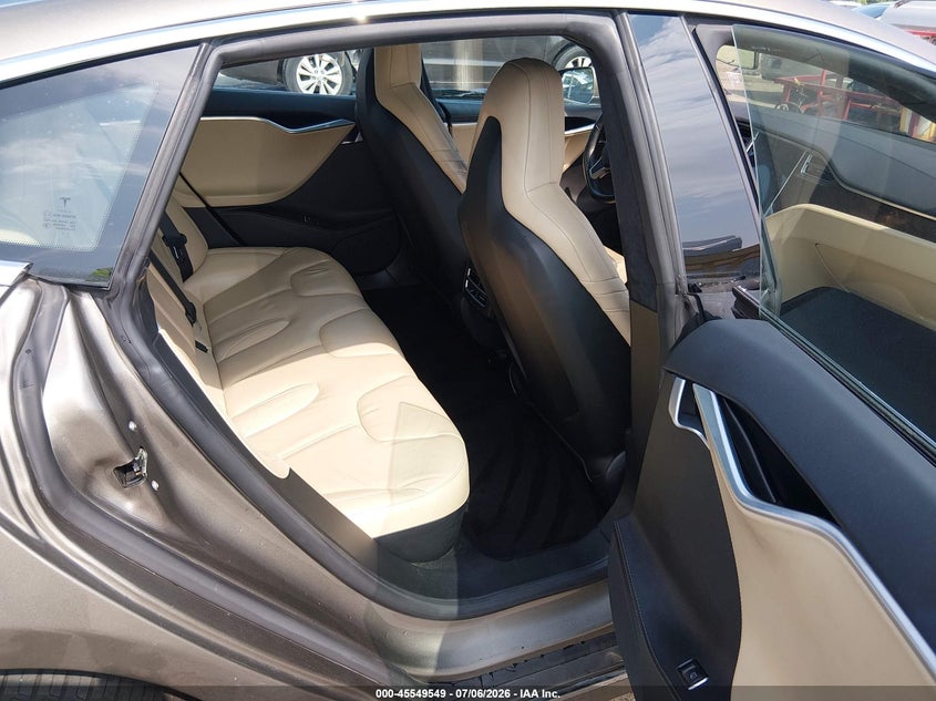 2016 Tesla Model S 60/70/75/85 VIN: 5YJSA1E12GF146618 Lot: 45549549