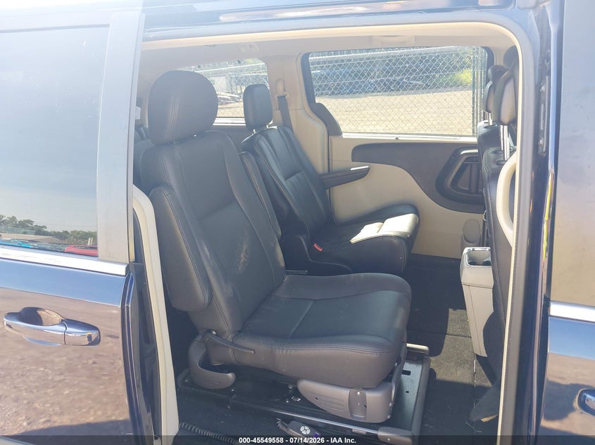 2016 Chrysler Town & Country Touring VIN: 2C4RC1BG5GR188772 Lot: 45549558