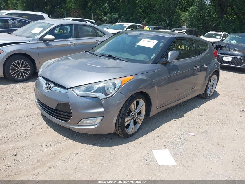 2013 Hyundai Veloster Base W/Black KMHTC6AD1DU146359 photo 1