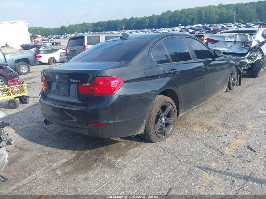 Vin: wba3a5c55cf256714, lot: 46047884, bmw 328i 20124