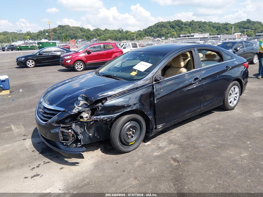 2012 Hyundai Sonata, Левый бок, IAAI, VIN 5NPEB4AC7CH490511 — фото 2