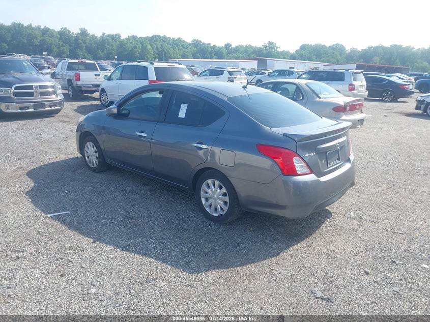2019 NISSAN VERSA — zdjęcie 3