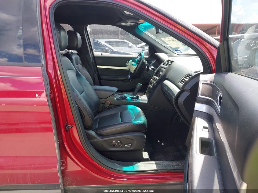 2016 FORD EXPLORER auction photo 5