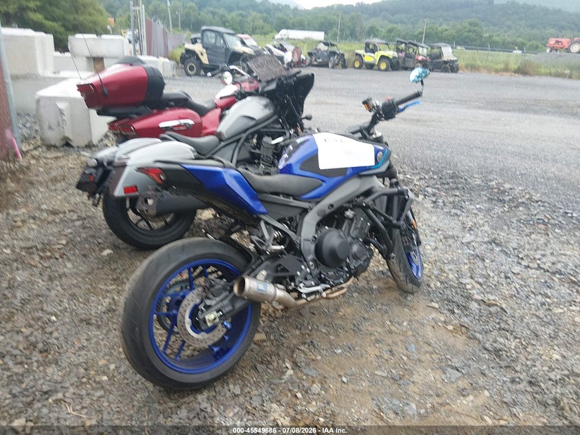 2025 YAMAHA MT09 auction photo 4