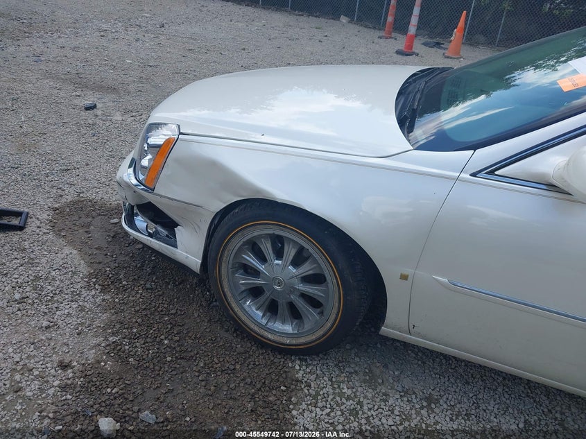 2008 Cadillac Dts 1Sc VIN: 1G6KD57Y38U188218 Lot: 45549742