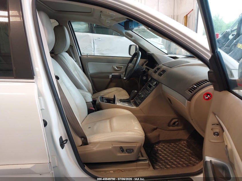 2013 VOLVO XC90 auction photo 5