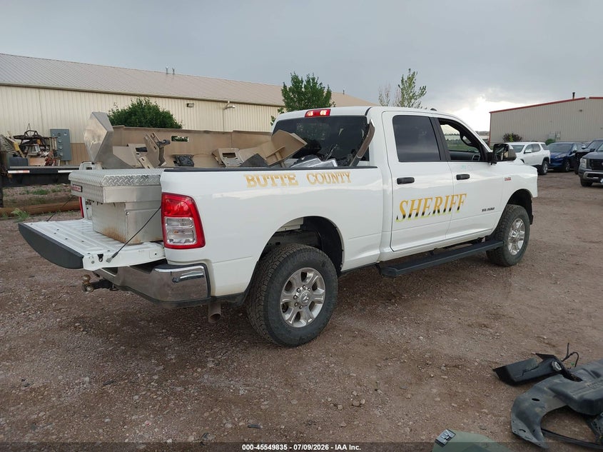 Vin: 3c6ur5dj1ng306545, lot: 46048146, ram 2500 big horn  4x4 6'4 box 20224