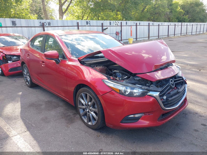 2018 MAZDA MAZDA3 auction photo 1