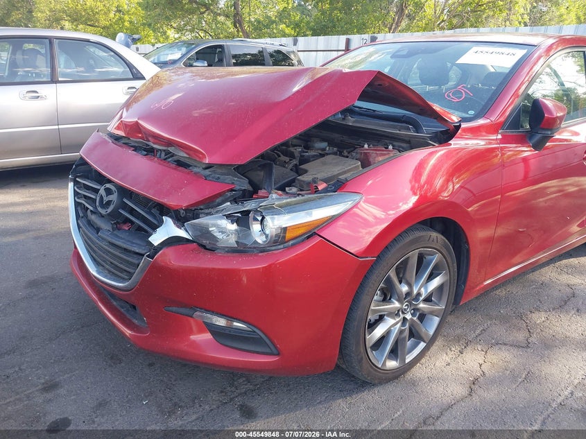 2018 MAZDA MAZDA3 auction photo 6