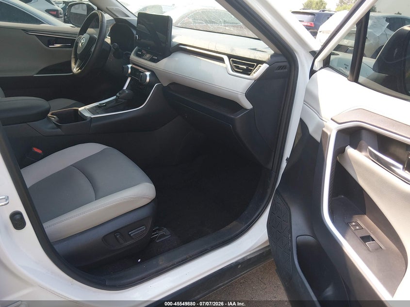 TOYOTA RAV4 HYBRID 2024 VIN 2T3D6RFV3RW066901