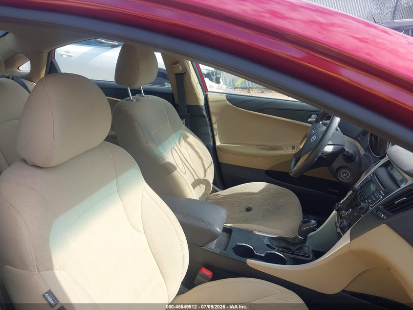 2011 HYUNDAI SONATA auction photo 5