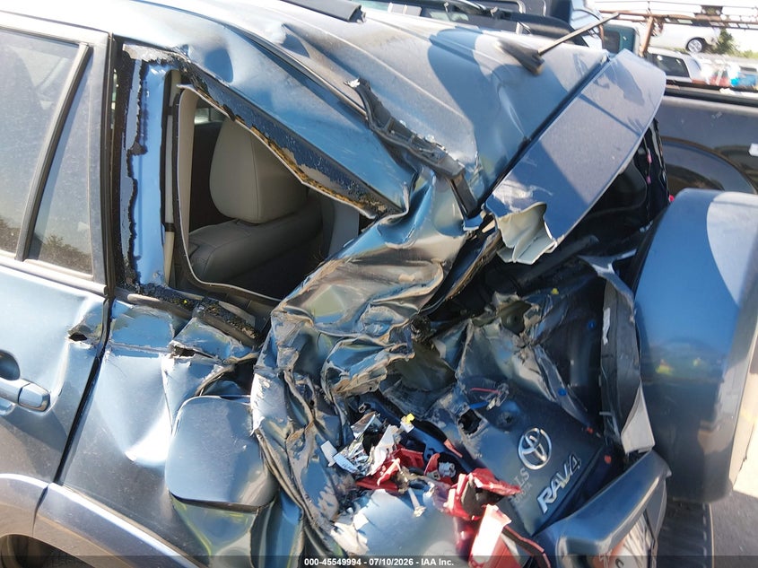 2012 TOYOTA RAV4 auction photo 6