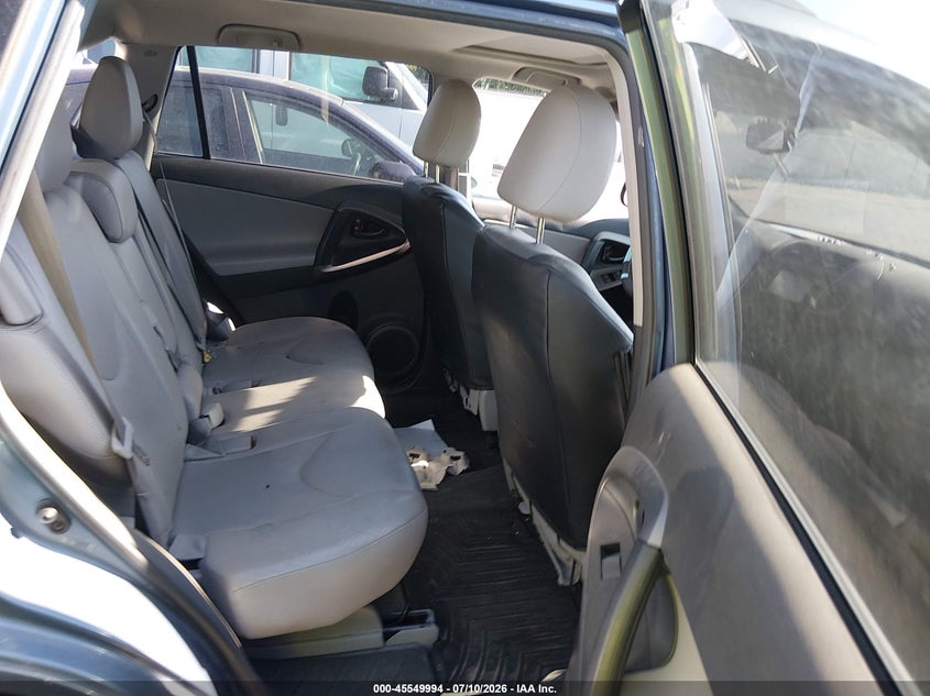 2012 TOYOTA RAV4 auction photo 8