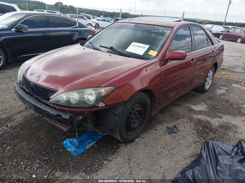 2005 Toyota Camry, Front End, IAAI, VIN 4T1BE32K35U074891 — photo 2