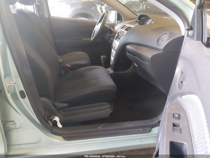 2008 TOYOTA YARIS auction photo 5