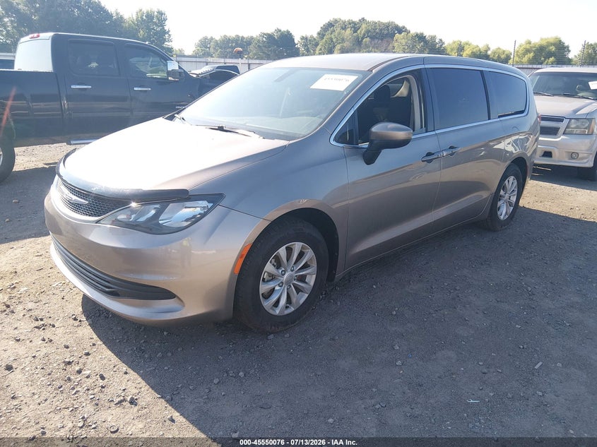 Vin: 2c4rc1dg4hr703288, lot: 46048387, chrysler pacifica touring 20172