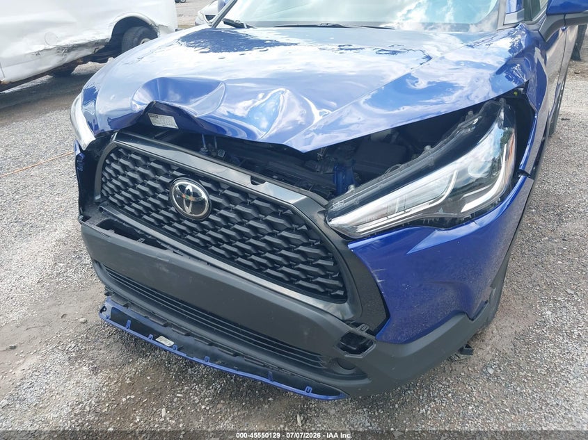 2022 Toyota Corolla Cross Le VIN: 7MUCAAAG9NV018034 Lot: 45550129