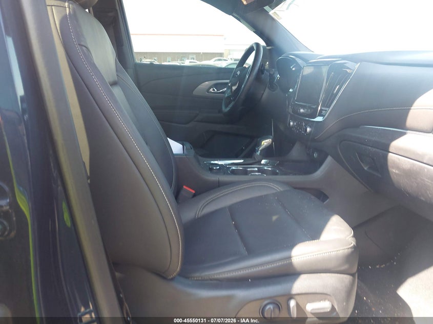 2023 CHEVROLET TRAVERSE auction photo 5
