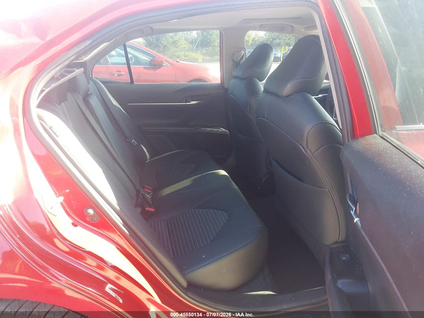 2019 TOYOTA CAMRY auction photo 8