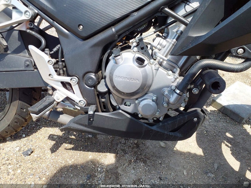 2016 Honda Cb300 F VIN: MLHNC5214G5201474 Lot: 45550169