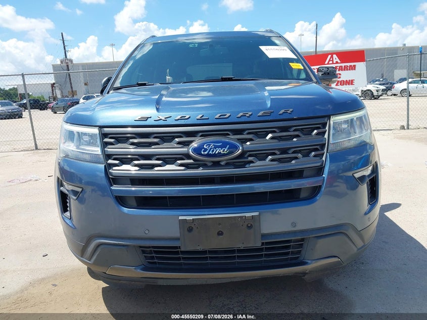 2018 FORD EXPLORER XLT — Photo 12