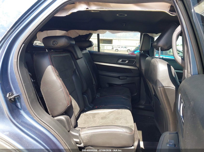 2018 FORD EXPLORER XLT — Photo 18