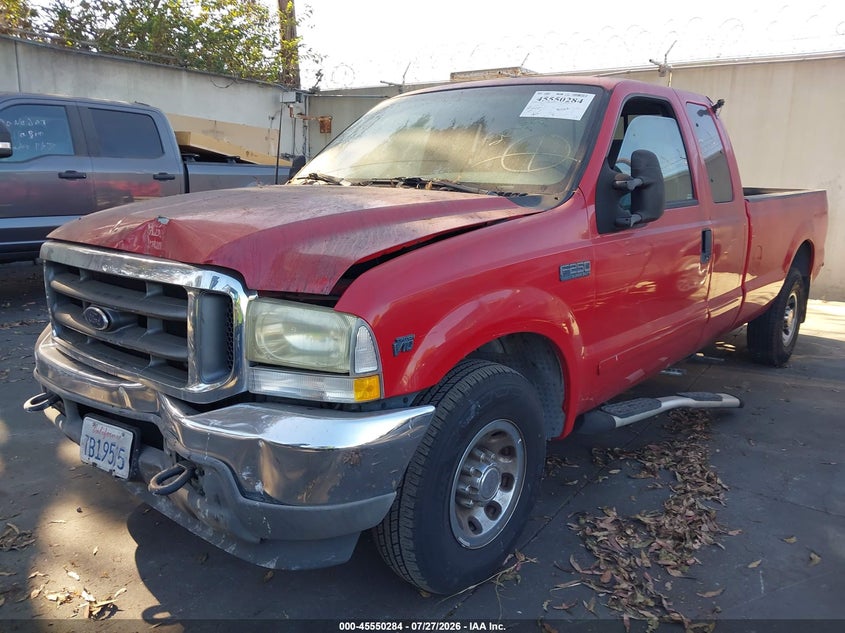 2003 FORD F-250 auction photo 2