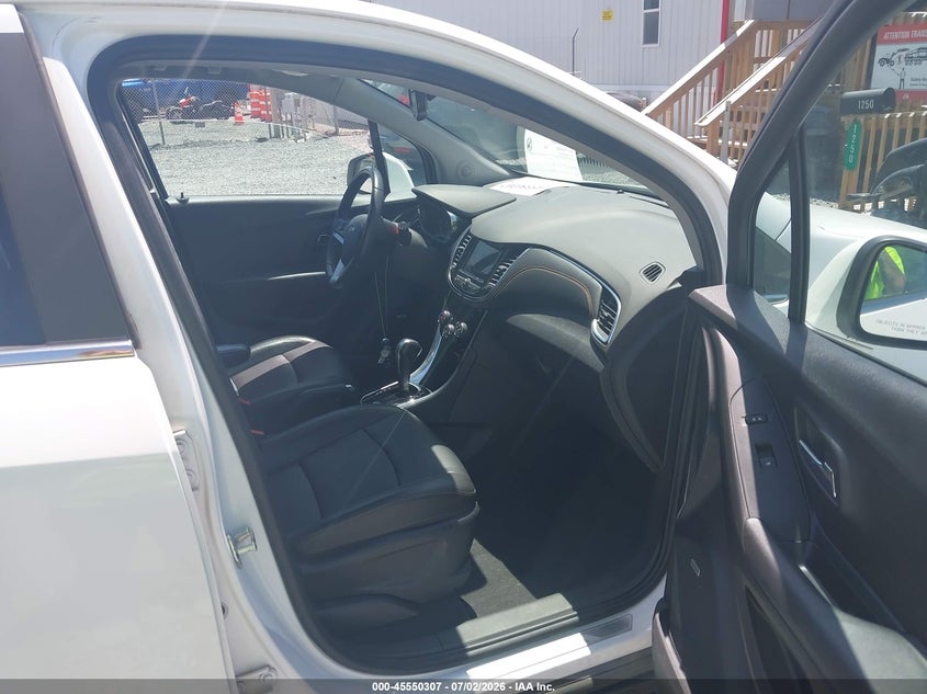2018 CHEVROLET TRAX PREMIER — Photo 5