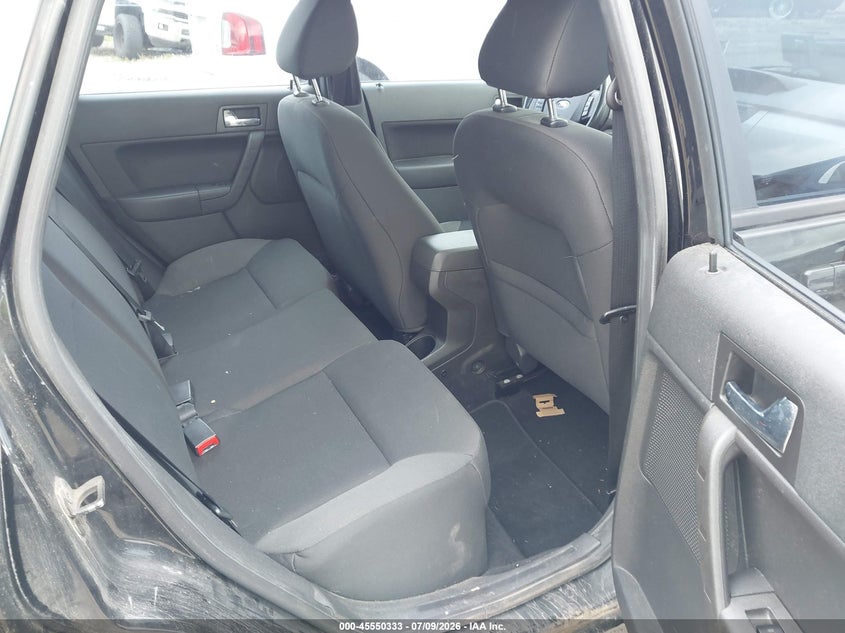 2010 FORD FOCUS auction photo 8