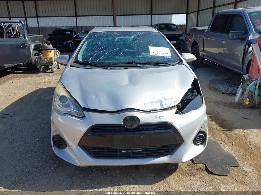 TOYOTA PRIUS C - zdjęcie 12
