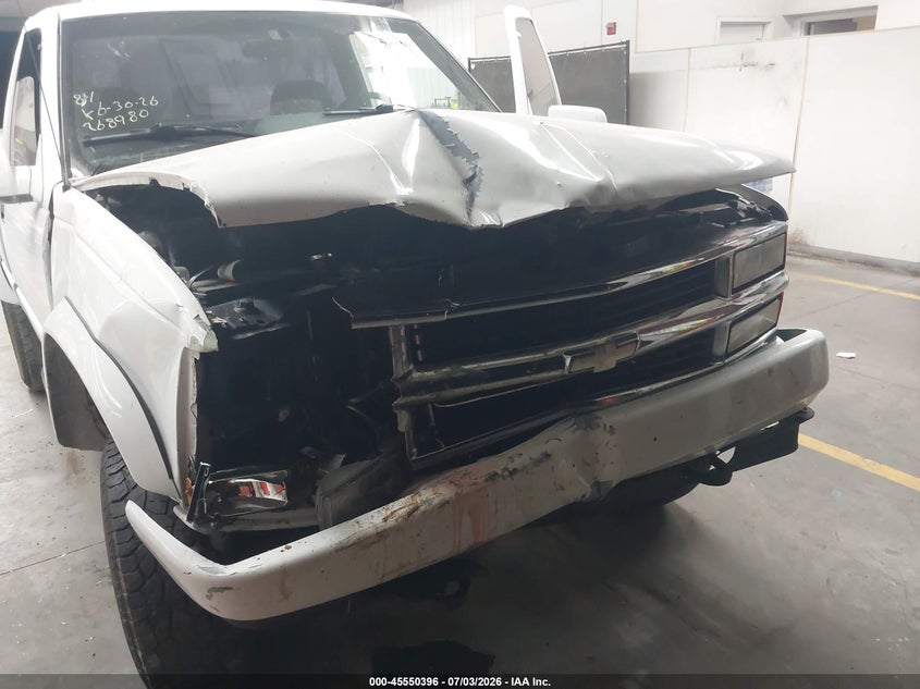 1995 Chevrolet Gmt-400 K1500 VIN: 1GCEK14K5SZ268980 Lot: 45550396