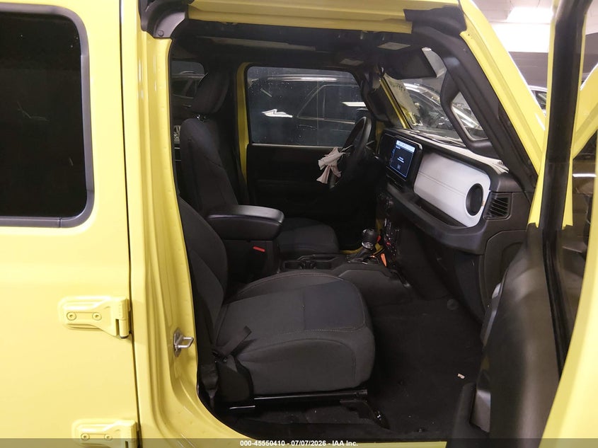 2024 JEEP WRANGLER auction photo 5