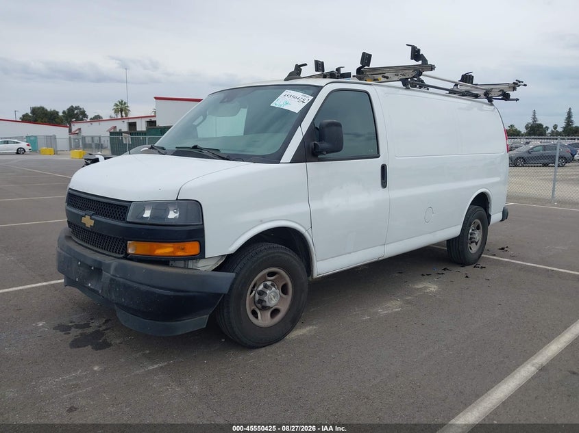 2022 CHEVROLET EXPRESS CARGO auction photo 2