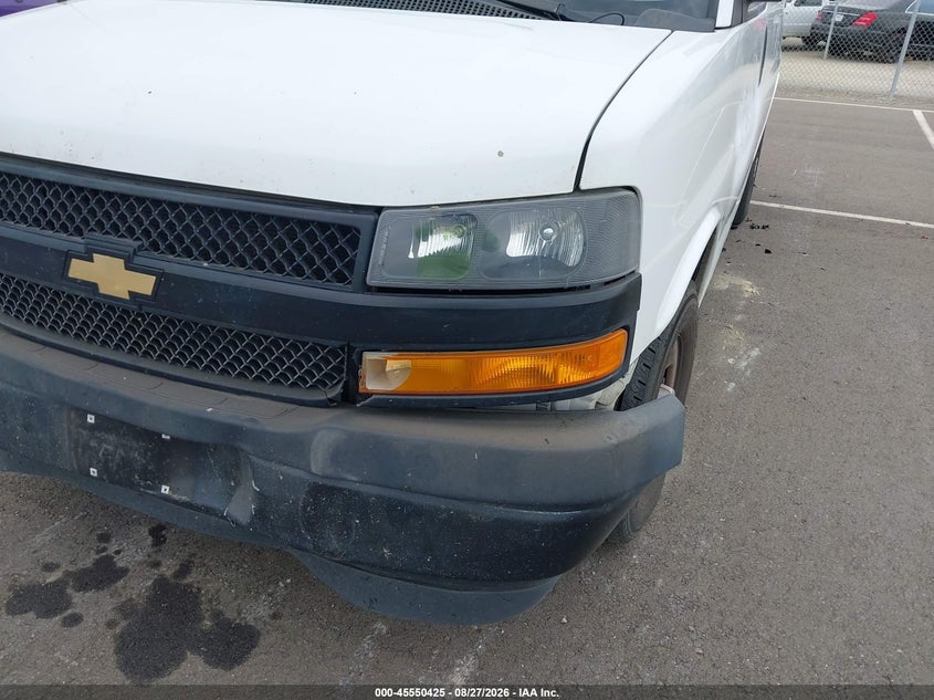 2022 CHEVROLET EXPRESS CARGO auction photo 6
