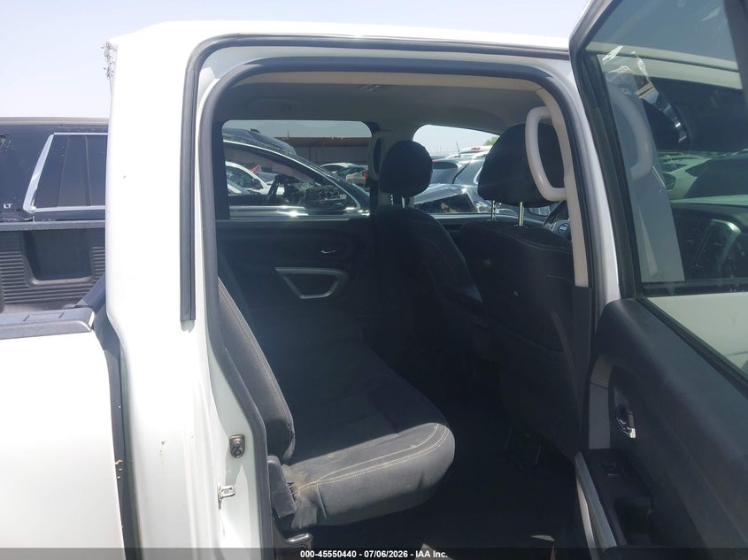 2018 NISSAN TITAN auction photo 8