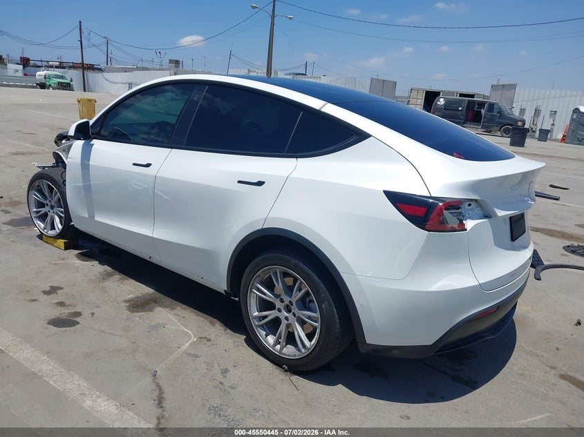 AtlanticExpress - Tesla Model Y