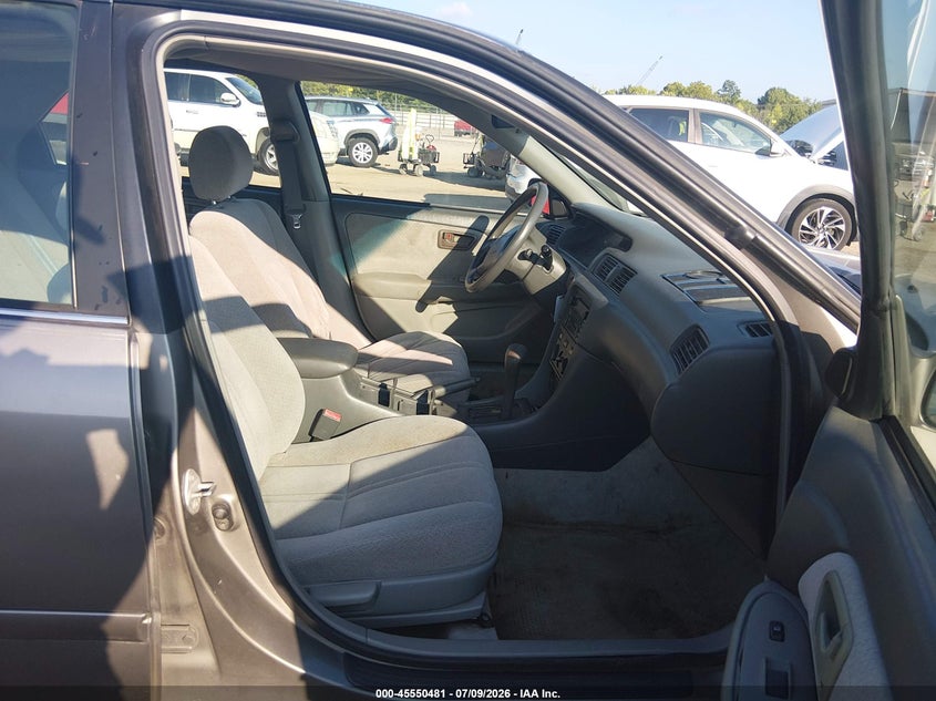 2001 TOYOTA CAMRY auction photo 5