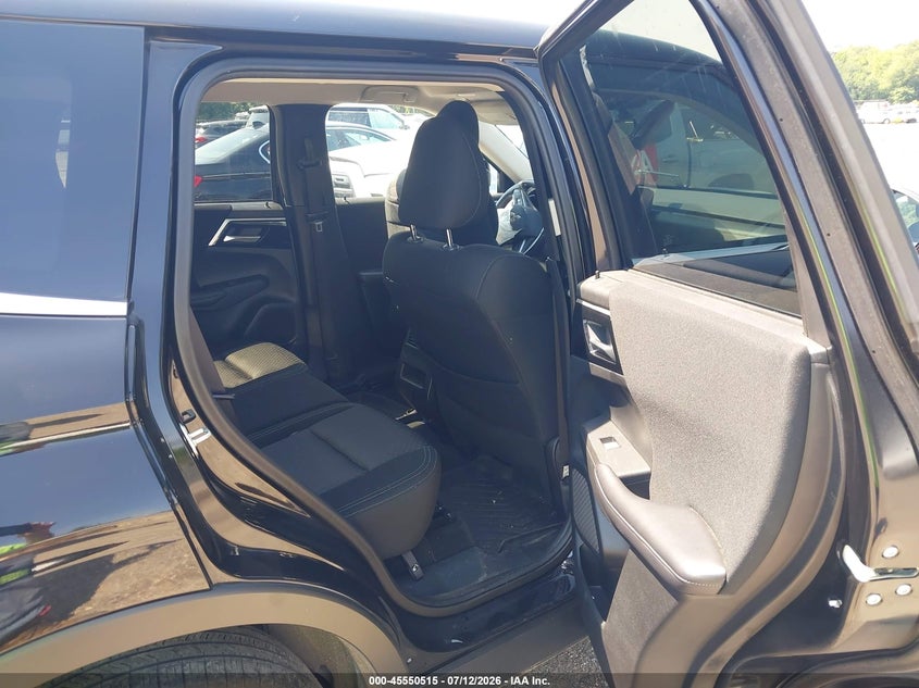 2025 MITSUBISHI OUTLANDER PHEV auction photo 8