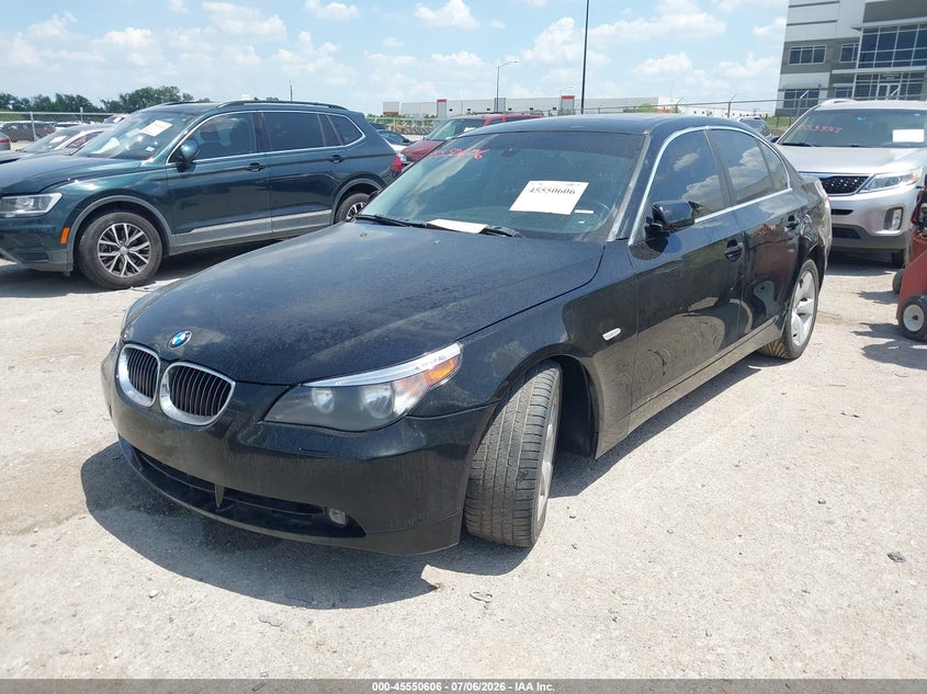 2007 BMW 525I auction photo 2
