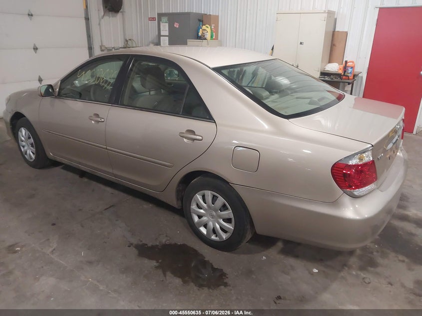 2005 TOYOTA CAMRY auction photo 3