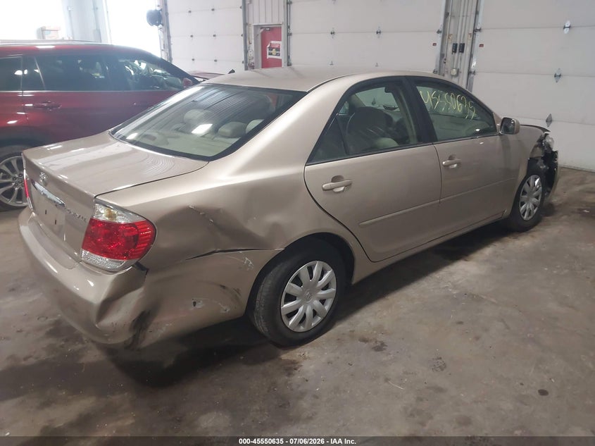 2005 TOYOTA CAMRY auction photo 4