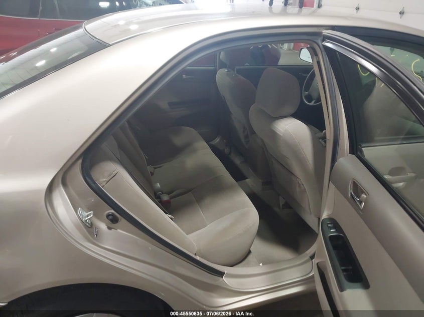 2005 TOYOTA CAMRY auction photo 8