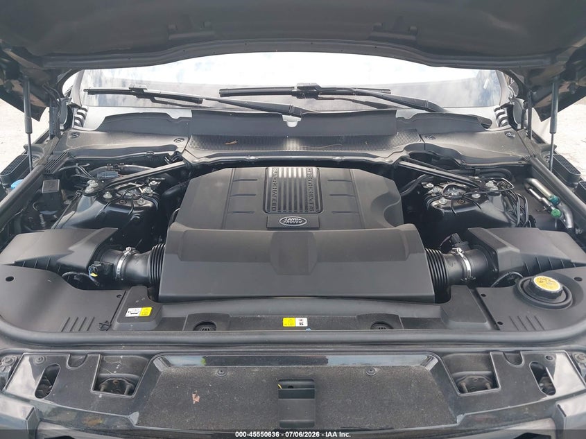 2017 Land Rover Range Rover Sport 3.0L V6 Supercharged Se VIN: SALWG2FV7HA680000 Lot: 45550636
