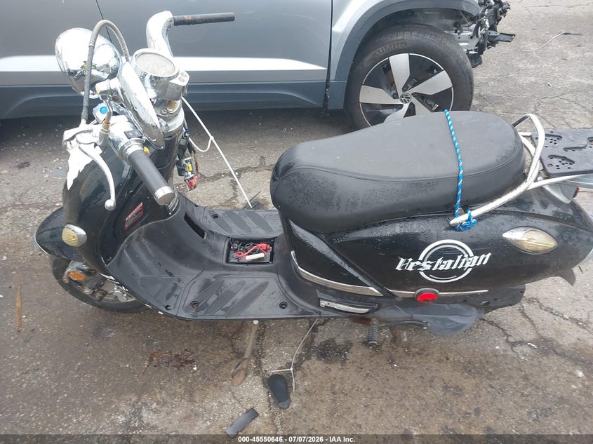 VIN LUJTCLP33MA600957 2021 DONGFANG SCOOTER