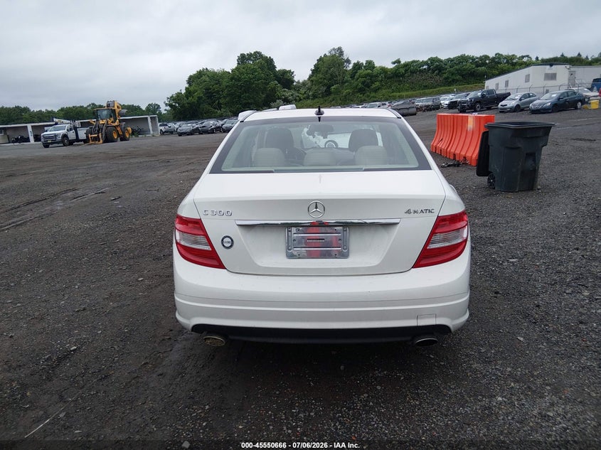 2010 MERCEDES-BENZ C 300 SPORT 4MATIC · Фото 17